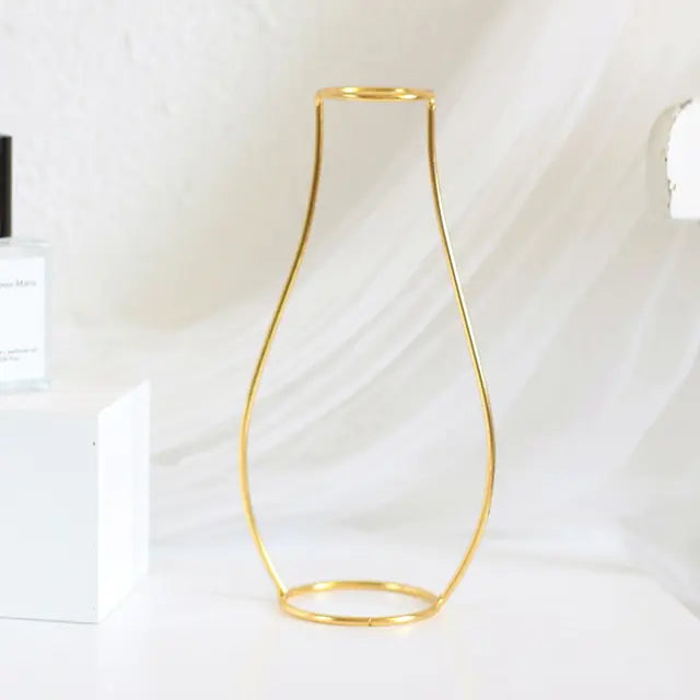 Minimalist Metal Flower Frame