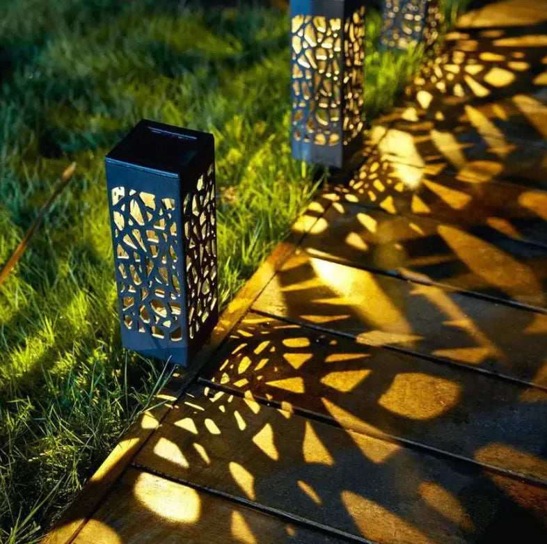 Decorative Solar Garden Lantern